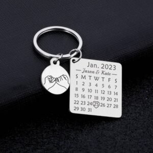 Personalized calendar and photo metal keychain. Square shape with engraved date and month. Round shape with engraved photo.