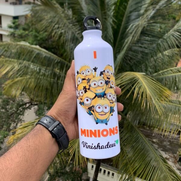 Personalized Minion Theme Water Bottle - Customizable 750ml Aluminium Bottle - Fun Minion Design - Durable and Lightweight - Perfect for Staying Hydrated on the Go.