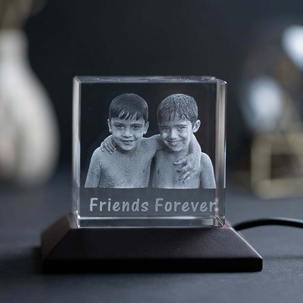 3D Engraved Personalized Square Shape 6*6*6 Crystal — close-up detail view showing personalisation and craftsmanship