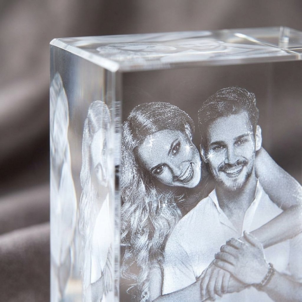 Customized 3D engraved crystal with couple's picture perfect gift — close-up detail view showing personalisation and craftsmanship