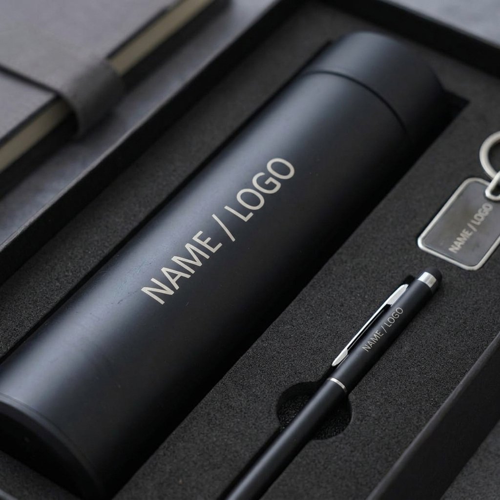 Temperature Bottle, Pen with stylus and Keychain Gift Combo — close-up detail view showing personalisation and craftsmanship