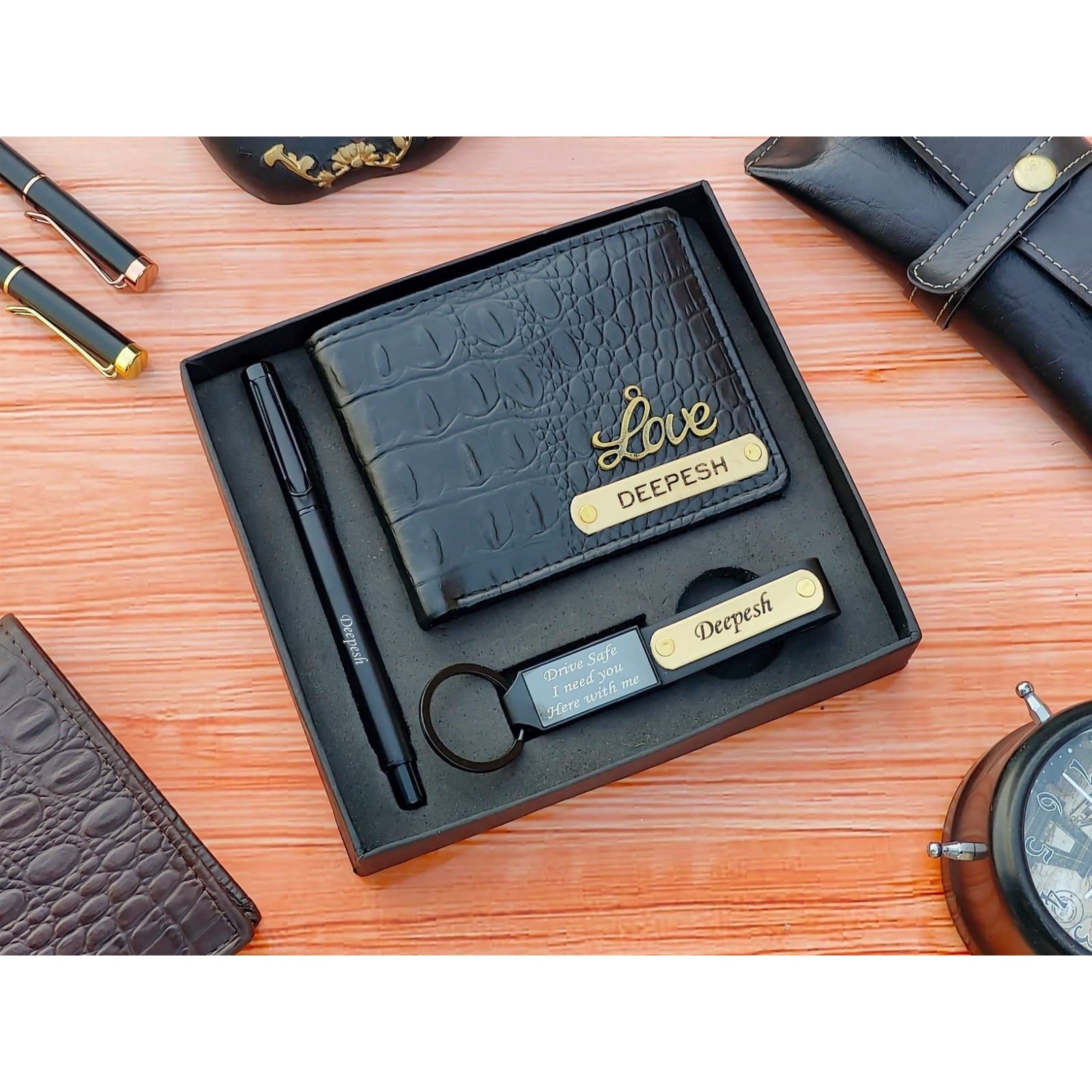 Personalised Crock 3.0 wallet stylish pen and beeta keychain premium combo 2