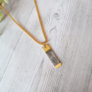 personalised eye photo locket pendant gold personalised gift combo