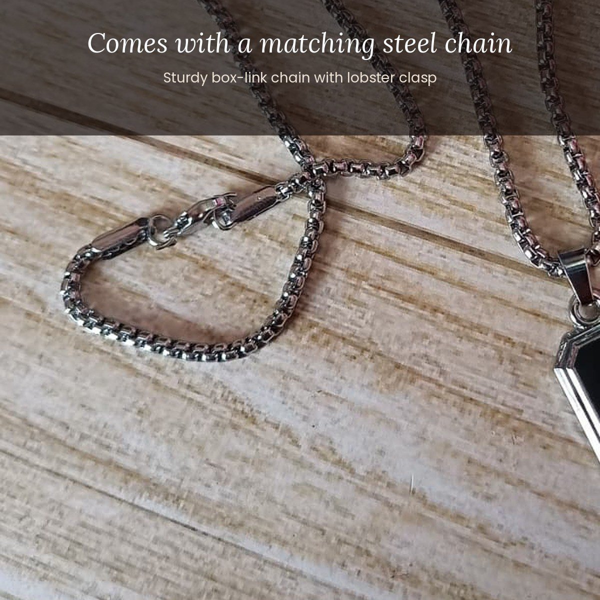 Black onyx pendant for men with engraved back, stainless steel – feature