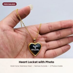 Heart locket with photo, gold-tone, names engraved – hero